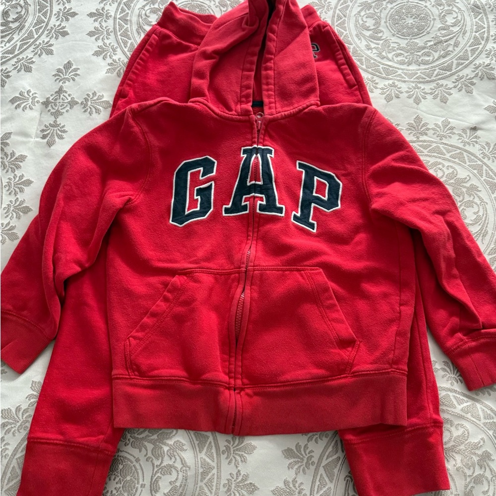 GAP Red Zip-Up Hoodie and joggers set M 8